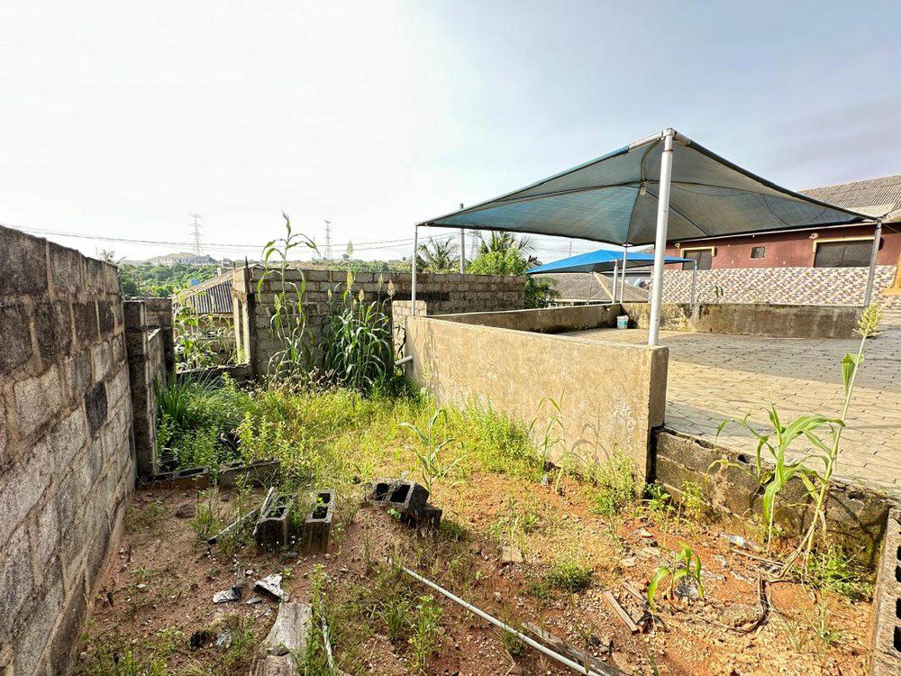 3-bedroom bungalow for sale in Mowokekere Ikorodu Lagos